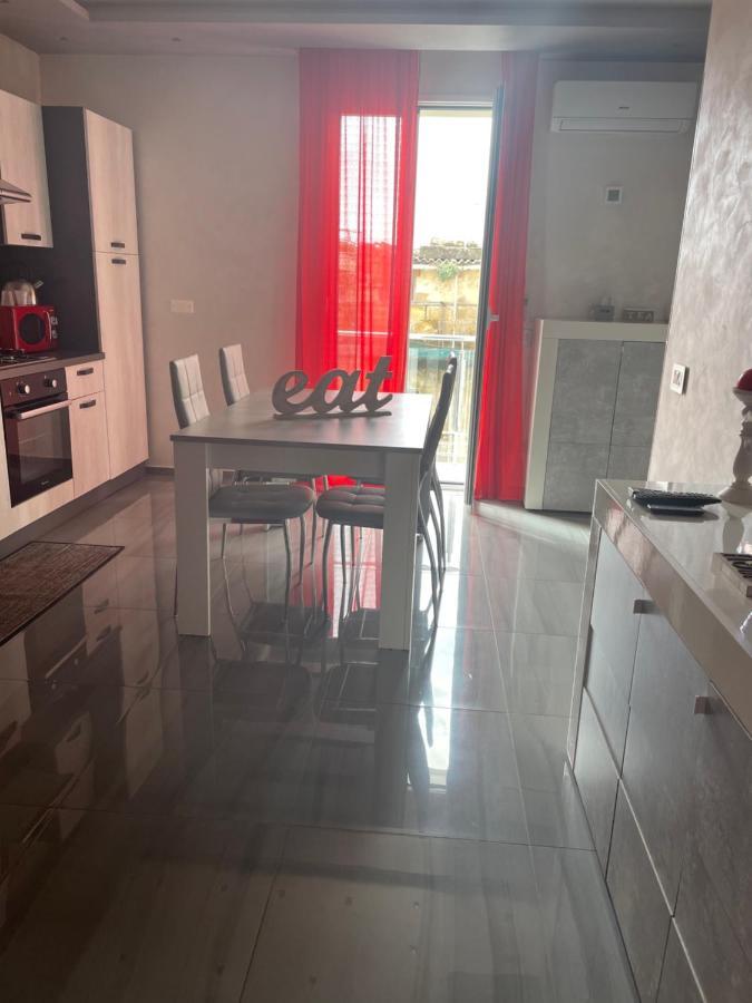 Deluxe Home Appartamento Sciacca Kültér fotó
